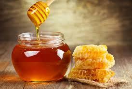 The Top Health & Beauty Benefits of Manuka Honey